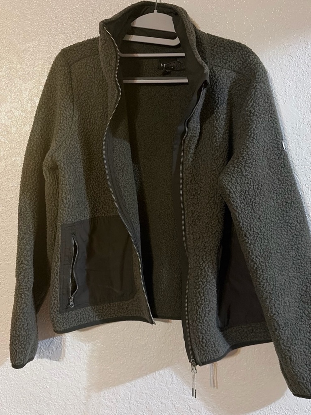 Vuori Men's Olive Zip-Up Sherpa Jacket